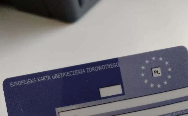 Nie ryzykuj za granicą — EKUZ to twój plan B na wakacjach