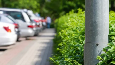 50 nowych miejsc przy szkole. Parking na osiedlu pochłonie blisko 840 tys. zł