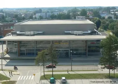 Gminny Dzień Kobiet w Gigantach Mocy – muzyka, tort i specjalna harmonijka