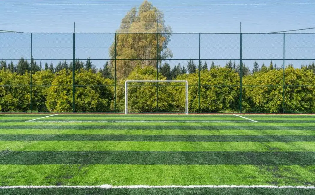 Amatorskie zawody pływackie na 25-lecie Stowarzyszenia Przyjaciół Pływania