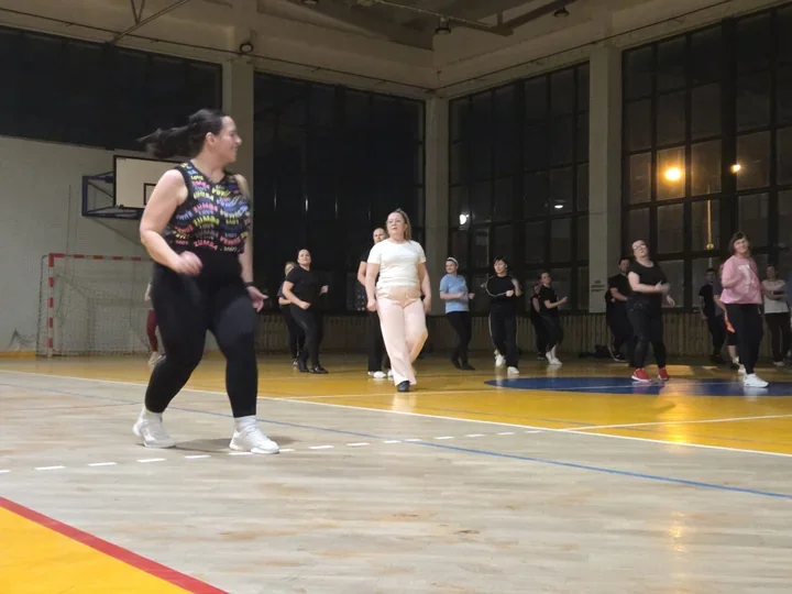 Zumba co piątek – dwa poziomy zajęć w sali Fitness
