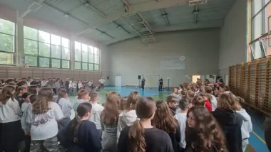 Rower i hulajnoga pod lupą - policjanci z Kleszczowa przyszli do uczniów
