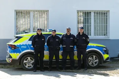 Dzielnicowi z Kluk, Szczercowa i Ruśca mogą zyskać nagrodę i rolę w serialu