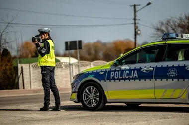 Wielkanocne drogi pod lupą policji - kierowcy i rowerzyści na celowniku