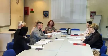 Ponad 6,8 mln zł na rehabilitację społeczną. Tylko jedna umowa stażowa